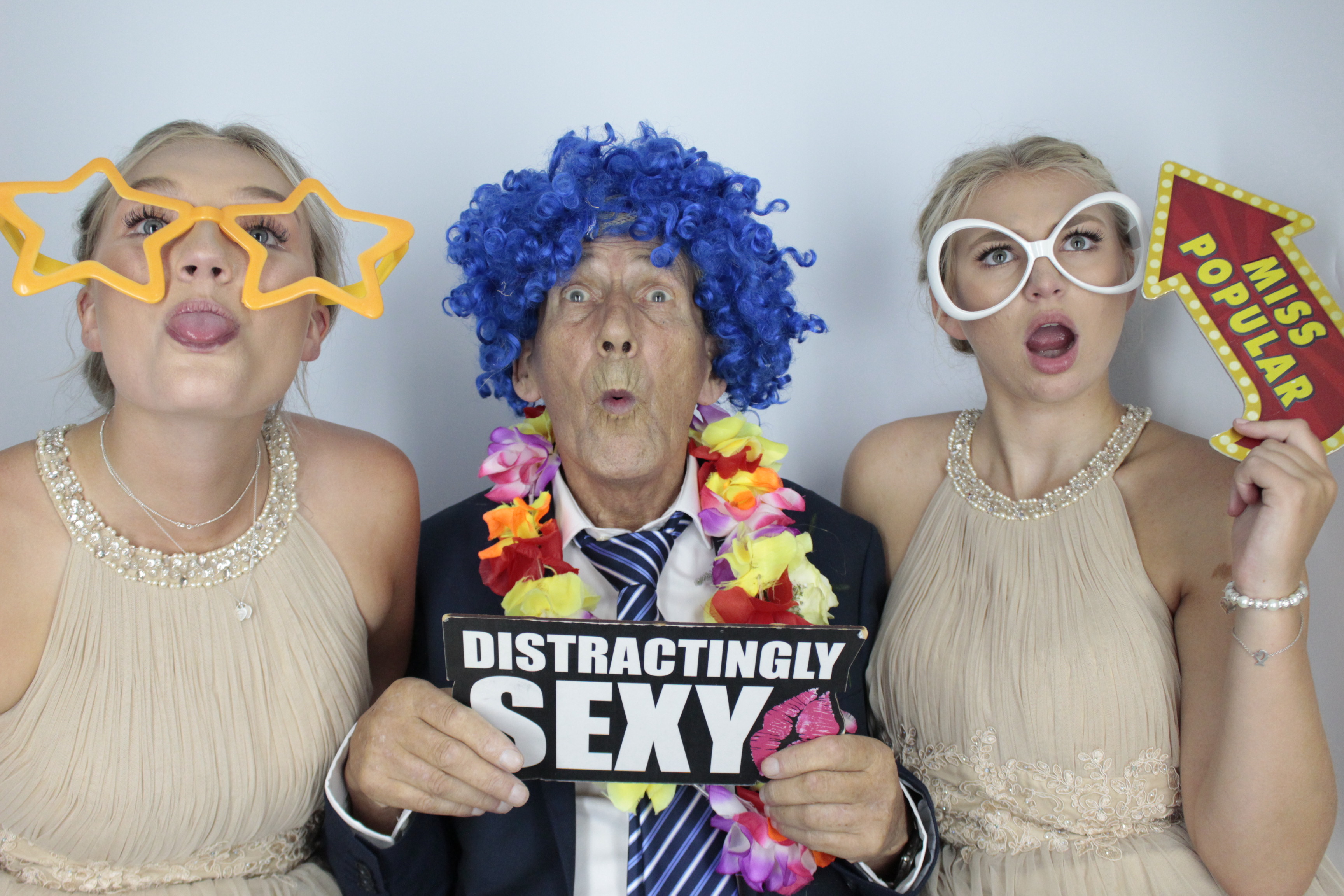 Chloe & Sam's Wedding | View more photos from the event at gallery.myphotoboothexperience.co.uk/u/MyPhotoBoothExperienceLtd/Chloe-Sams-Wedding